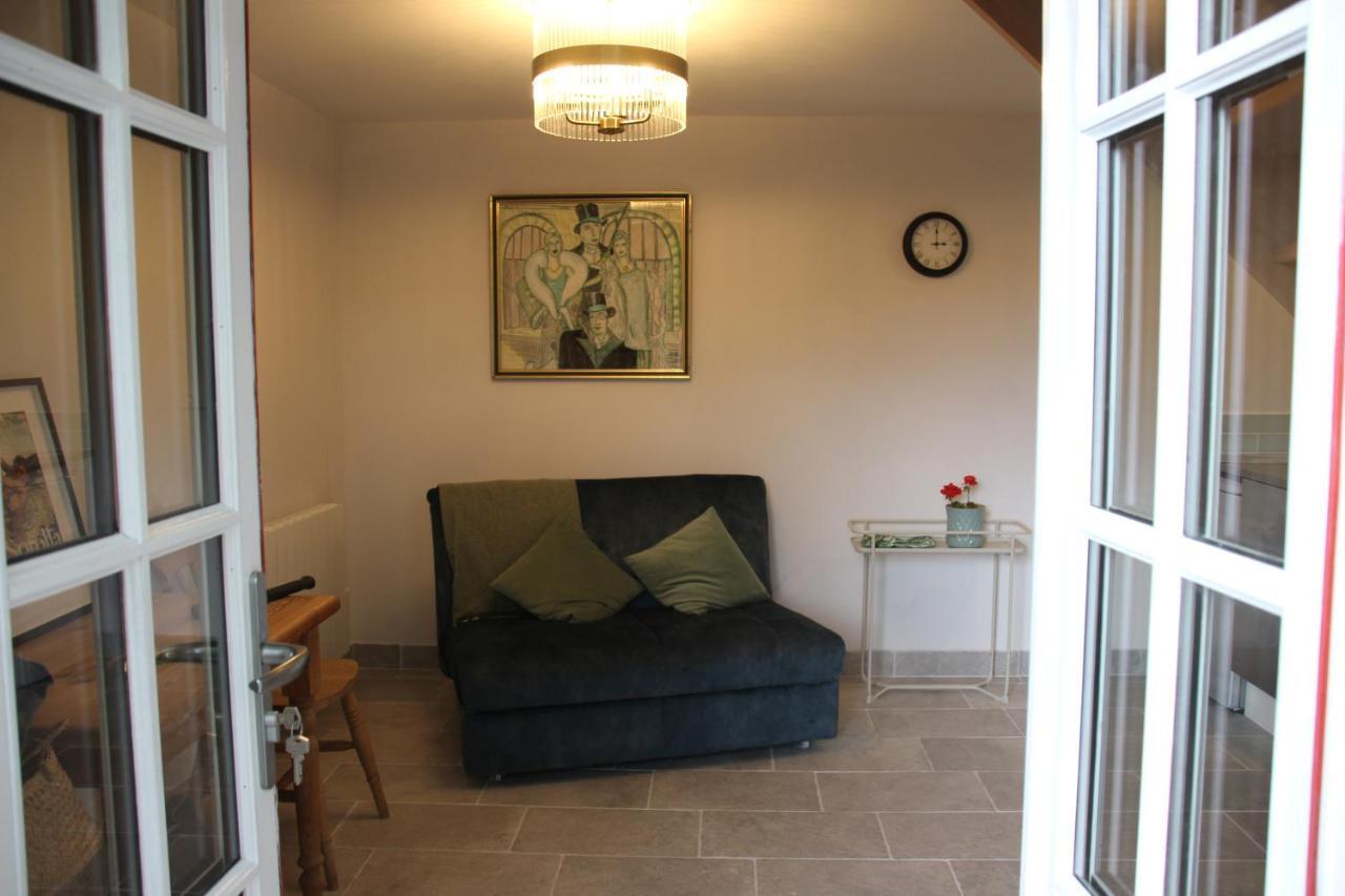 Belle Vue Terrasse Bed and Breakfast Ζιβερνί Εξωτερικό φωτογραφία